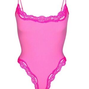 Skims Fitz Everybody Lace Cami Bodysuit